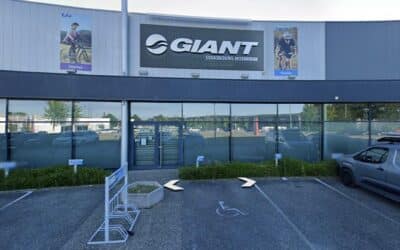 Cellule commerciale d’environ 604 m²